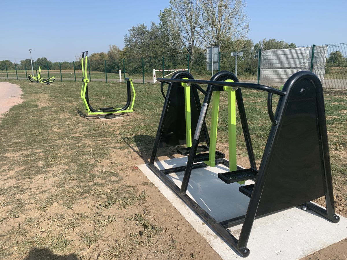 Les agrès sportifs du Complexe Rémy Huckel à Brumath.